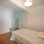 Rent 4 bedroom apartment of 110 m² in Bilbao