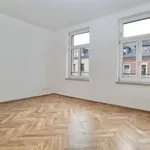 Rent 5 bedroom apartment of 123 m² in Chemnitz