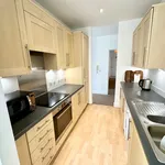 Rent 2 bedroom flat in Calderdale