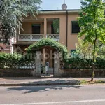 Rent 5 bedroom apartment of 190 m² in Cinisello Balsamo