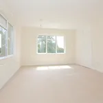 Rent 4 bedroom house in Canterbury