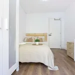 Rent a room of 90 m² in valencia