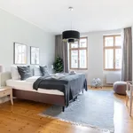 Miete 1 Schlafzimmer wohnung von 624 m² in Berlin