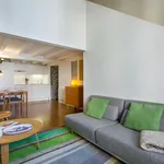 Rent 1 bedroom apartment of 420 m² in Lyon