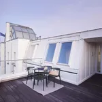 Rent a room of 265 m² in Berlin