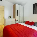 Rent 2 bedroom apartment of 1 m² in madrid