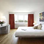 Miete 1 Schlafzimmer wohnung von 646 m² in Zurich