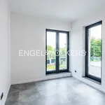 Pronajměte si 1 ložnic/e dům o rozloze 177 m² v Prague