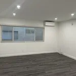 Rent 3 bedroom house of 120 m² in Los Angeles