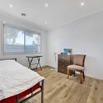 Rent 4 bedroom house in Craigieburn