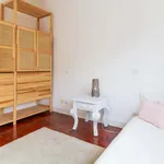 Rent 6 bedroom apartment in Porto