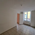 Appartement de 55 m² avec 3 chambre(s) en location à BEAUREPAIRE