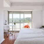 Rent a room in lisbon