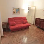 Rent 1 bedroom apartment of 660 m² in Paris