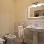 Rent 1 bedroom apartment in Florence