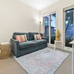 Rent 4 bedroom house in Glen Waverley