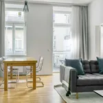 Rent 2 bedroom apartment of 807 m² in Vienna