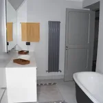 Rent 2 bedroom apartment of 136 m² in genova