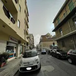 Affitto 3 camera appartamento di 120 m² in Reggio di Calabria