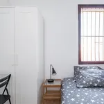 Rent 2 bedroom apartment in Barcelona