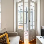 Rent 2 bedroom apartment in Lisbon