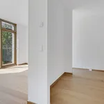 Rent 3 bedroom apartment of 176 m² in Hellerup