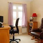 Rent 2 bedroom flat of 61 m² in Gloucester