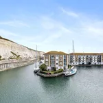 Rent 2 bedroom apartment in Brighton Marina