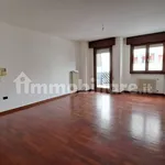 Rent 5 bedroom apartment of 149 m² in Padua