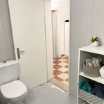 Rent 3 bedroom apartment in lisbon