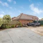 Rent 4 bedroom house in Mid Sussex