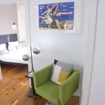 Rent 3 bedroom apartment in lisbon