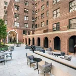 Rent 3 bedroom apartment in Manhattan