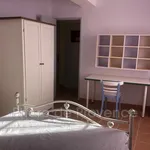 Appartement de 62 m² avec 4 chambre(s) en location à MarseilleT