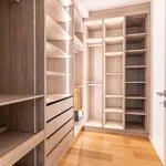 Rent 3 bedroom apartment in Brussels