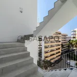 Alugar 2 quarto apartamento de 118 m² em Quarteira