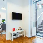 Rent 2 bedroom apartment of 100 m² in Lisbon