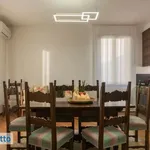 Rent 3 bedroom apartment of 122 m² in Padua