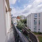 Rent 2 bedroom apartment of 43 m² in Paris