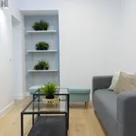 Rent 12 bedroom apartment in Madrid