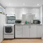 Rent 1 bedroom apartment of 30 m² in Toronto (Palmerston-Little Italy)