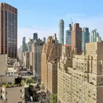 Rent 2 bedroom apartment of 125 m² in New York City