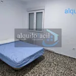 Rent 4 bedroom apartment of 110 m² in Albacete