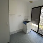 Rent 3 bedroom apartment in Blackbutt