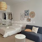 Rent 2 bedroom apartment of 77 m² in Triest