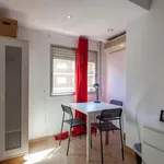 Rent 6 bedroom apartment in Valencia