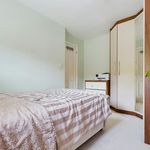 Rent 4 bedroom house in Basingstoke and Deane