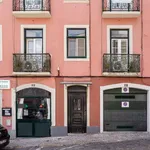 Rent 3 bedroom apartment in Lisboa