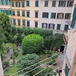 Affitto 5 camera appartamento di 115 m² in Firenze