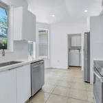 Rent 3 bedroom house of 147 m² in Broward County